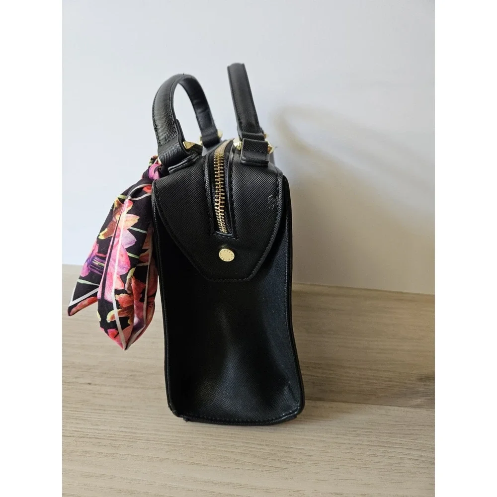 Steve Madden steve madden